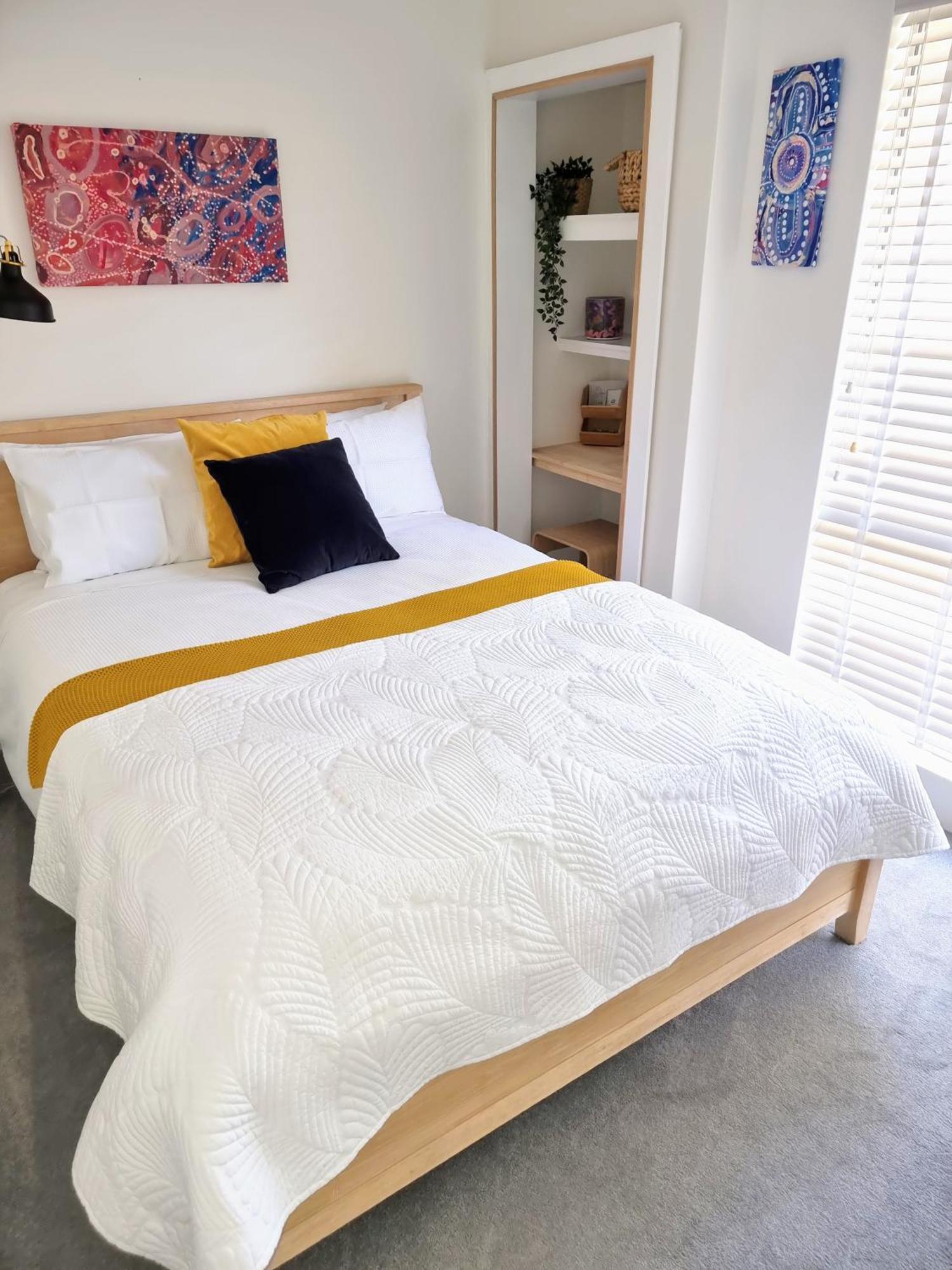 Queen Bed Apartment- No Sharing, Your Very Own Space Quinns Rocks 外观 照片